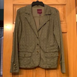 Great jacket for most occasions!